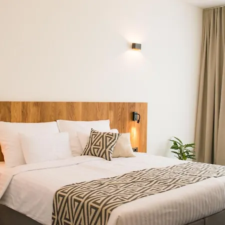 Hotell Roko Garni 3*